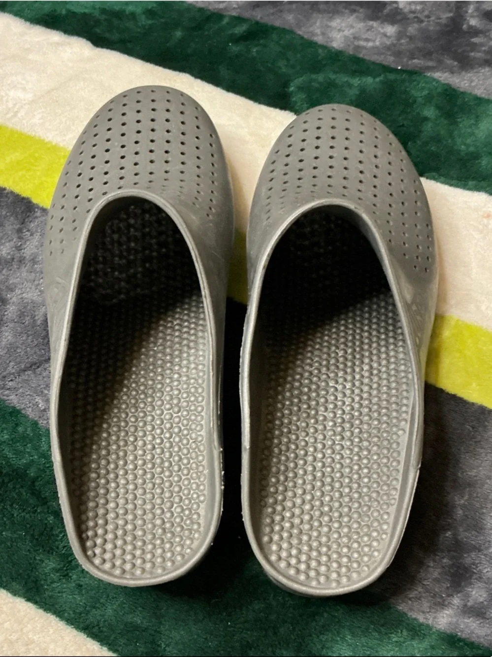 Men's Calzuro Professional Clogs with Holes Size 8-8 1/2-9 - Picture 4 of 12
